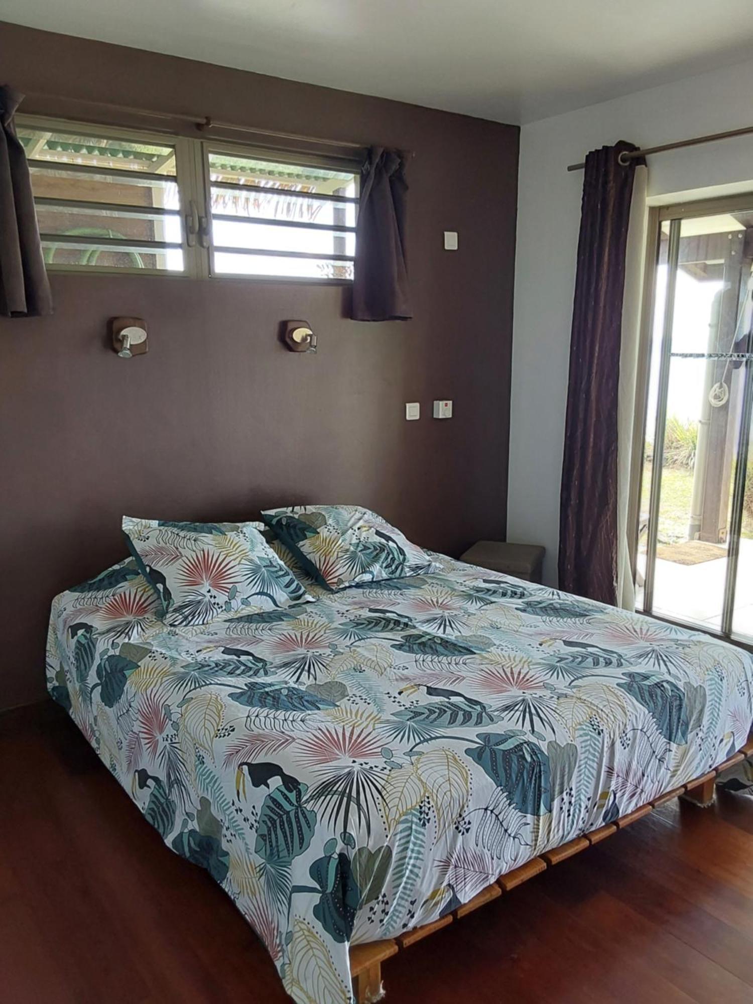 Fare Mahi Mahi Bed & Breakfast Uturoa Bagian luar foto