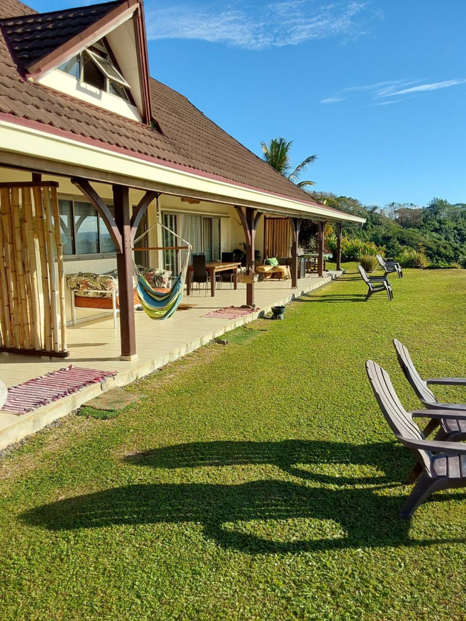 Fare Mahi Mahi Bed & Breakfast Uturoa Bagian luar foto