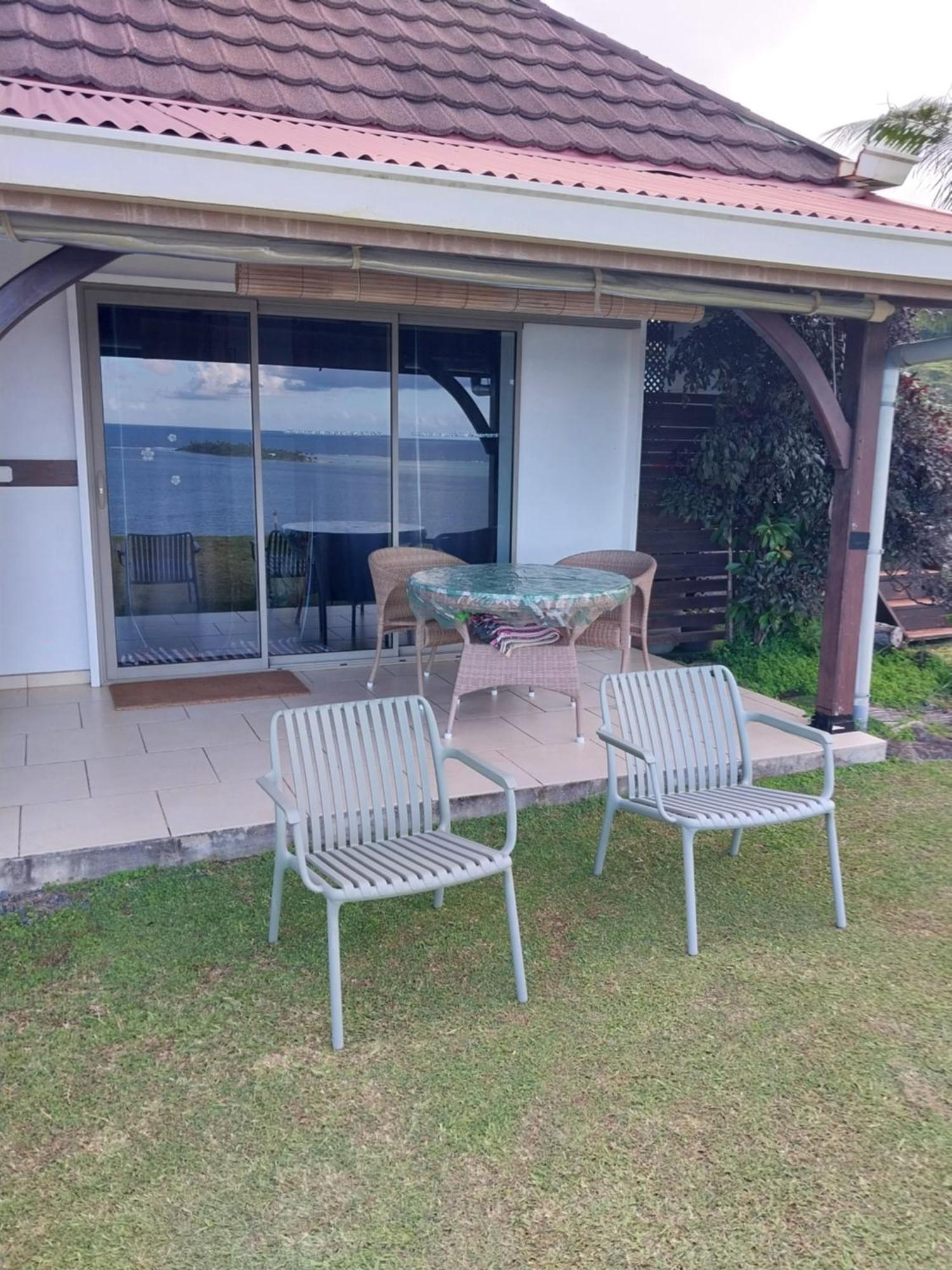 Fare Mahi Mahi Bed & Breakfast Uturoa Bagian luar foto