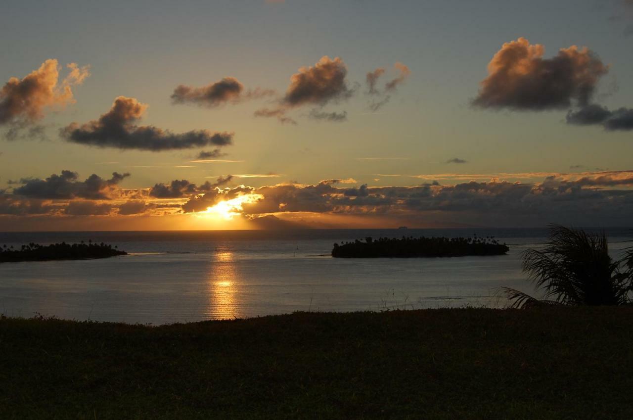 Fare Mahi Mahi Bed & Breakfast Uturoa Bagian luar foto
